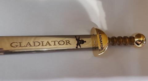 ABRECARTAS GLADIATOR