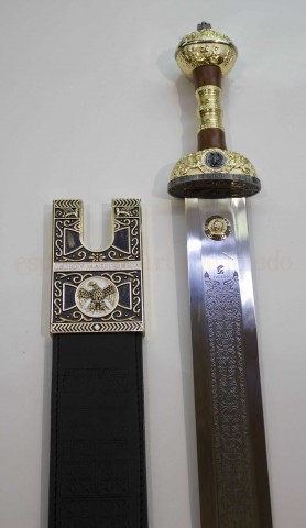 ESPADA JULIO CESAR (ORO) CON VAINA