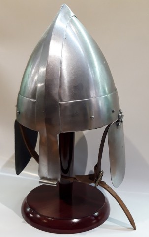 CASCO VISIGODO FUNCIONAL PARA COMBATE