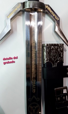 ESPADA GERALT THE RIVIA PLATA THE WITCHER NEGRO