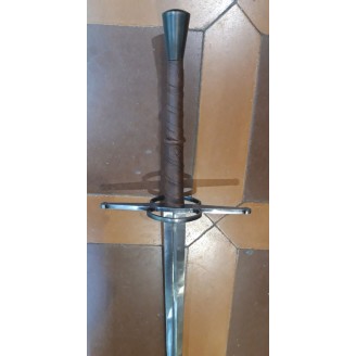 ESPADA MONTANTE DE ANILLAS HOJA BASTARDA