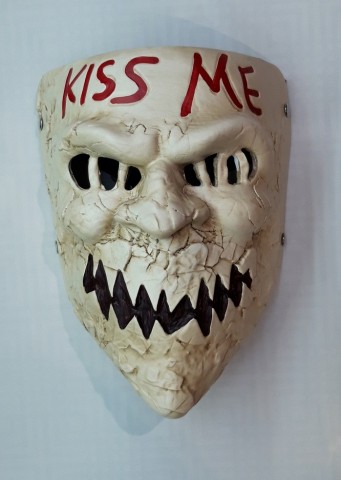 KISS ME THE PURGE MASK