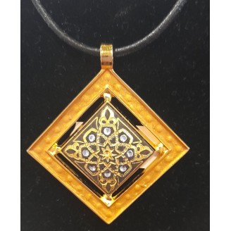 COLGANTE DAMASQUINADO MUDÉJAR CUADRADO ORO