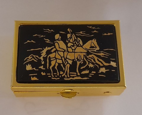 CAJA DAMASQUINADA QUIJOTE