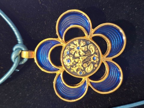 COLGANTE FLOR DAMASQUINADO AZUL COLGANTE FLOR DAMASQUINADO AZUL